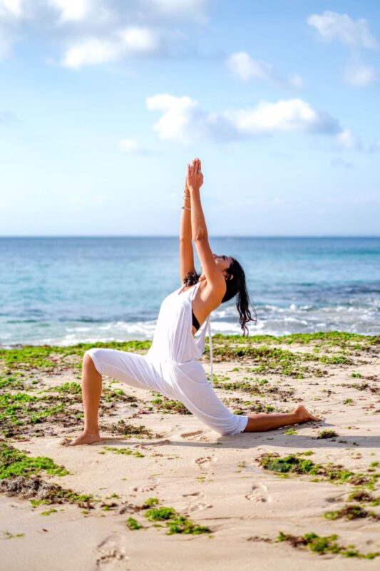 yoga_teacher_lunge